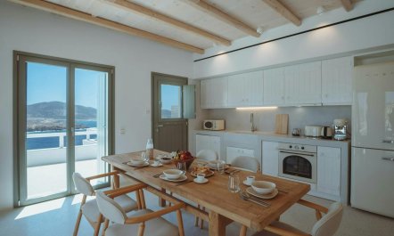 Azure Cliffs, Paros 4