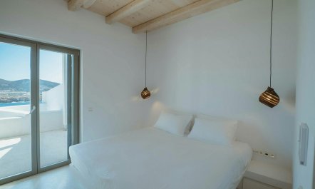 Azure Cliffs, Paros 5