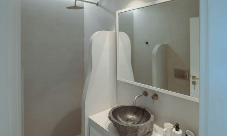 Azure Cliffs, Paros 6