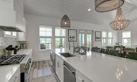 Above Horizon Reach 6