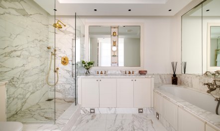 The Regal Quarters 0