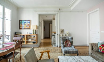 Parisian Perspective 6