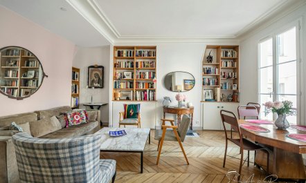 Parisian Perspective 5