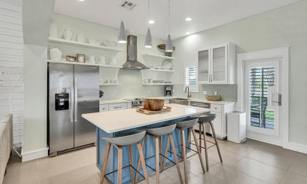 Saltwater Serene 7