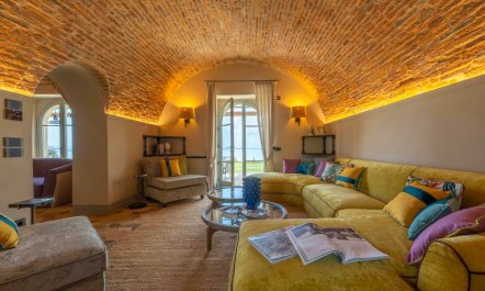 Lake Trasimeno Retreat 1