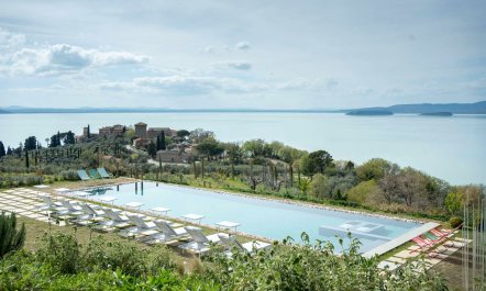 Lake Trasimeno Retreat