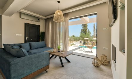 Gentle Cypress Crest 5