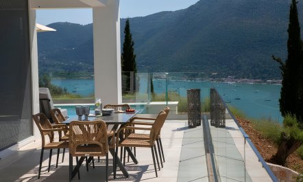 Scenic Seabed Retreat 3