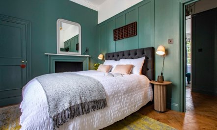 The Georgian Beauty 4