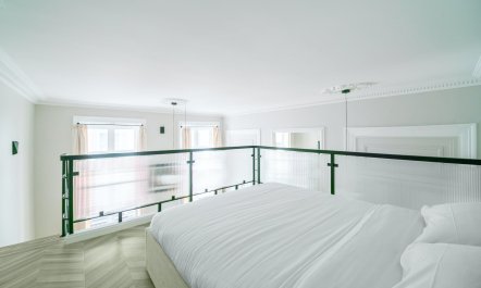 Architect's Light 9