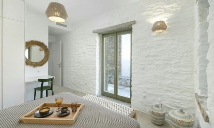 Cycladic Seas 4