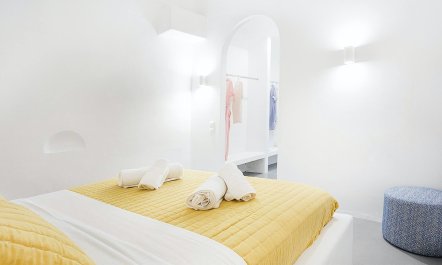 Christos Honeymoon Suite 9