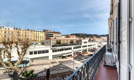 Light of Cannes 2
