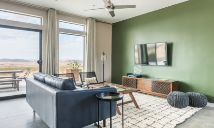 Lady of The Lemons 4