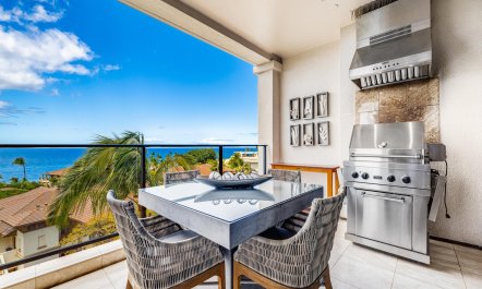 Pacific Palm Paradise