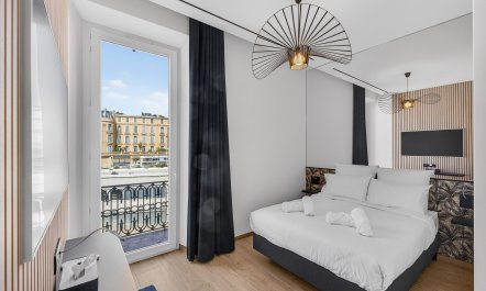 Cinema At&eacute;lier 7