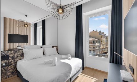 Cinema At&eacute;lier 8