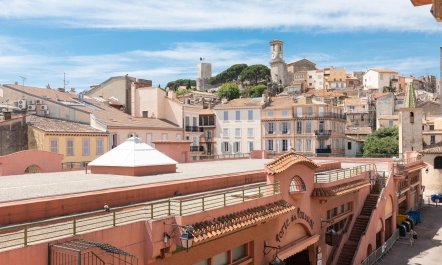 Cannes Charmant