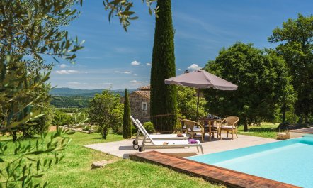 Charming Green Acre 2