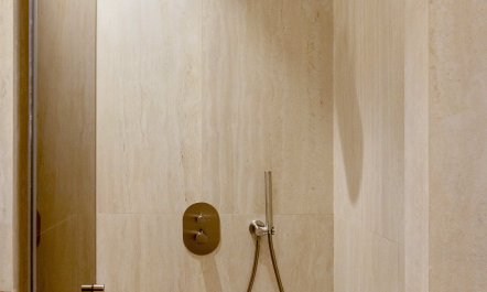 Parisian Street View 8