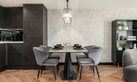 Front Row Edinburgh 1