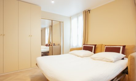 The Parisian Scene 5