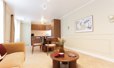 The Parisian Scene 2