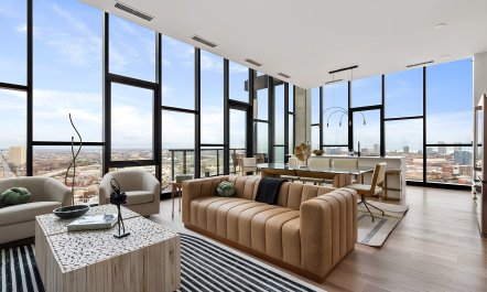 Chicago Chateau 1