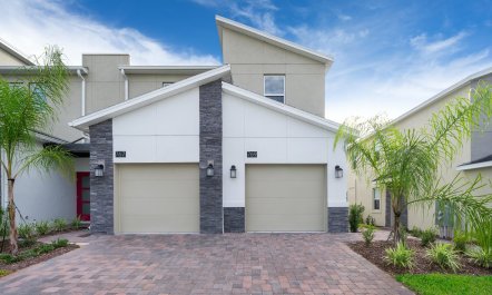 Salmon on the Shore 4