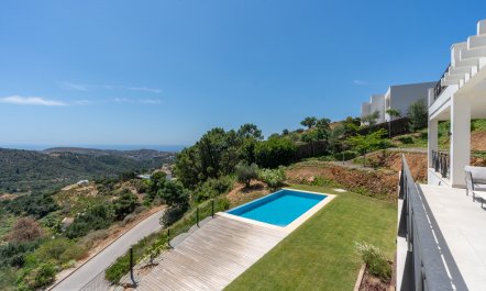 Andalusian Paradise 3