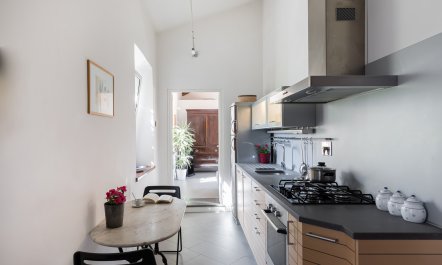 Roman Terrace Garden 4