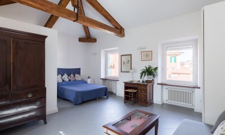 Roman Terrace Garden 6