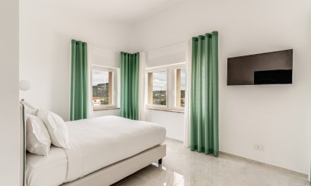 Sorrento Stillness 9