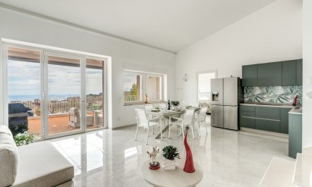 Sorrento Stillness 2