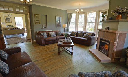 Lord of the Borderlands 4