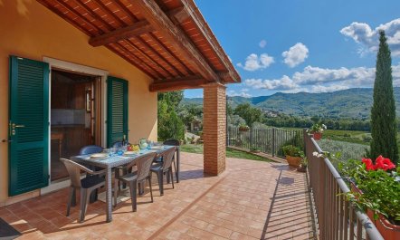 A Hilltop Hideaway 5