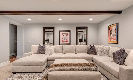 Mountain & Pine Vistas 6