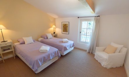 Village Life in Provence 4