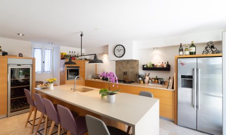 Village Life in Provence 3