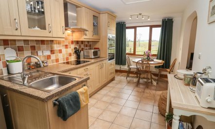 Gloucestershire Gaze 6