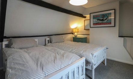 The Ropemaker's Cottage 9