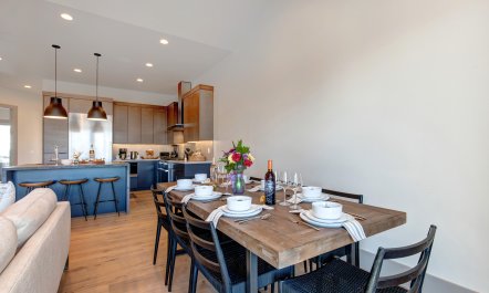 Tranquil Mountain Home 6