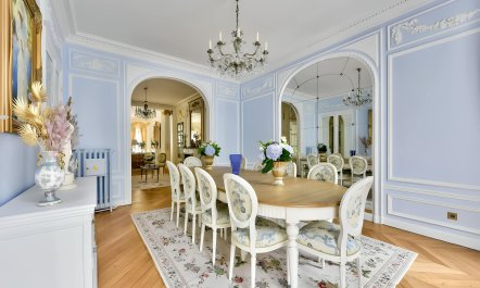 King of Paris 8
