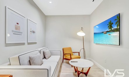 Oceanside Serenity 9