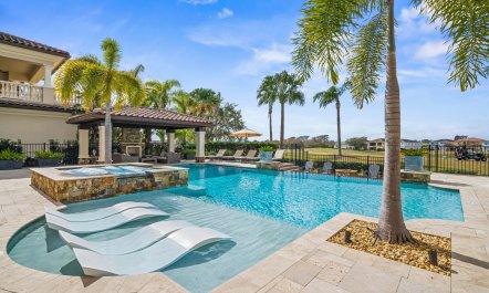 Emerald Oasis Haven​ 2