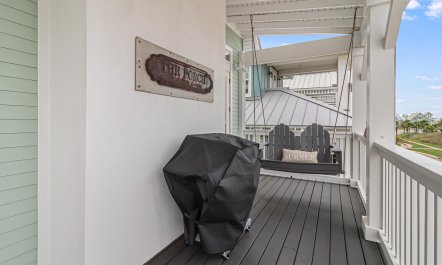 Beachwalk Breeze 4