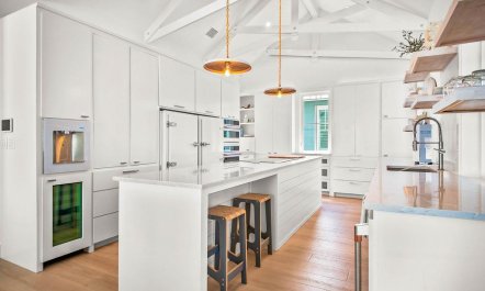 Saltwater Stay 8