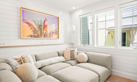 Saltwater Stay 4