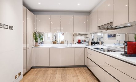 Belgravia Glamour 1