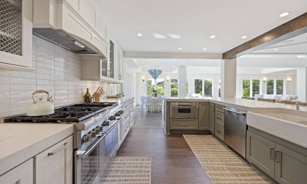 Seabrook Serenity 8